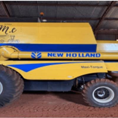Colheitadeira New Holland TC5090 2018 – Iepê – SP
