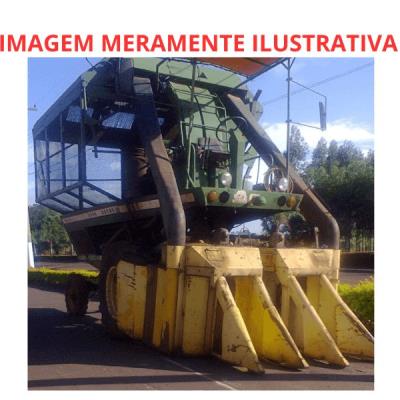 Colheitadeira de Algodão – Mod: 9900 – 1989 – Ituverava – Sp