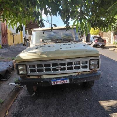 Caminhão Ford F-4000 1985 – Fernandópolis – SP