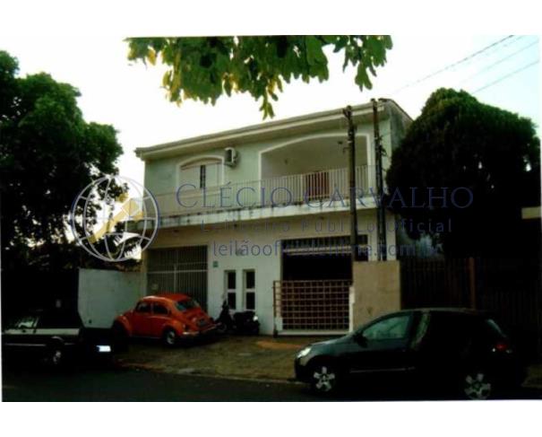 Foto de  Terreno de 300m² - Araçatuba - SP
