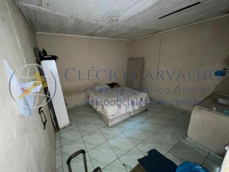 Imóvel Multifamiliar 201m² - Osasco - SP Imóvel Multifamiliar 201m², localizado em Osasco - SP, bairro Santo Antônio