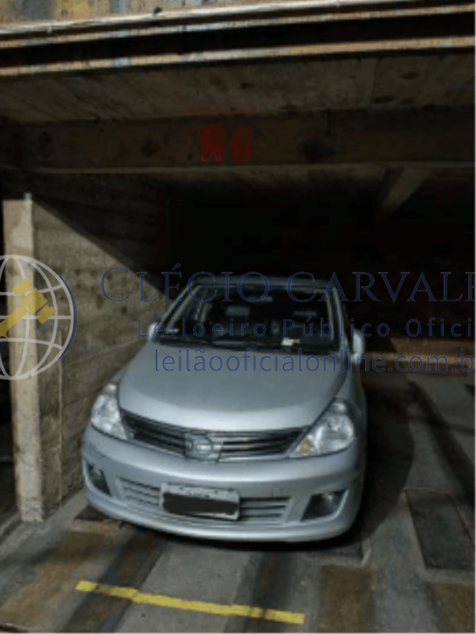 01 (um) Box R-6 Garagem 21m² - Curitiba - PR 01 (um) Box R-6 Garagem 21m², localizado em Curitiba - PR