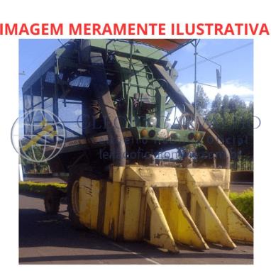 Colheitadeira de Algodão - Mod: 9900 - 1989 - Ituverava - Sp